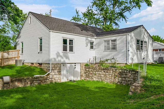 1205 N 90th Street, Kansas City, KS 66112
