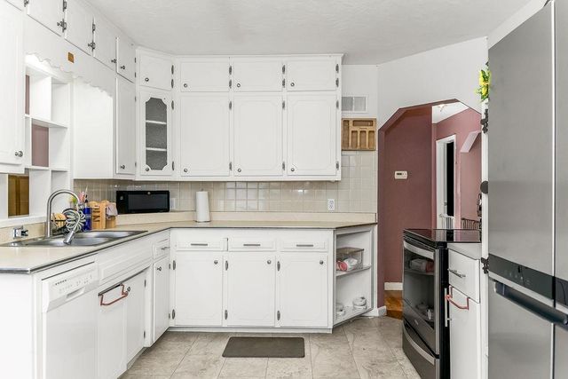 1205 N 90th Street, Kansas City, KS 66112