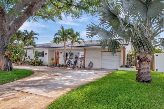 6468 17TH TERRACE N, St Petersburg, FL 33710