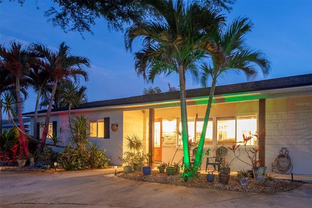 6468 17TH TERRACE N, St Petersburg, FL 33710