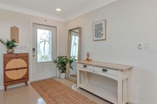 6468 17TH TERRACE N, St Petersburg, FL 33710