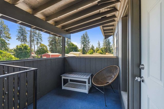 10003 E 9th Ave, Spokane Valley, WA 99206