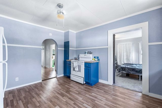 10003 E 9th Ave, Spokane Valley, WA 99206