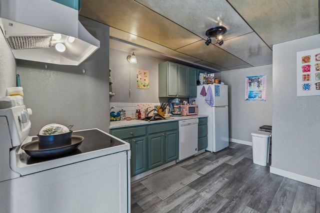 10003 E 9th Ave, Spokane Valley, WA 99206