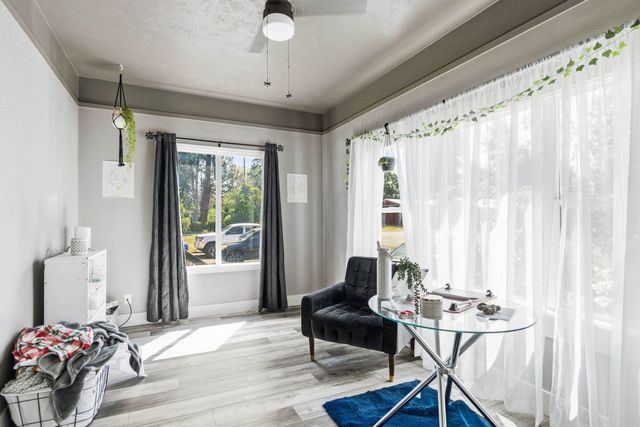 10003 E 9th Ave, Spokane Valley, WA 99206