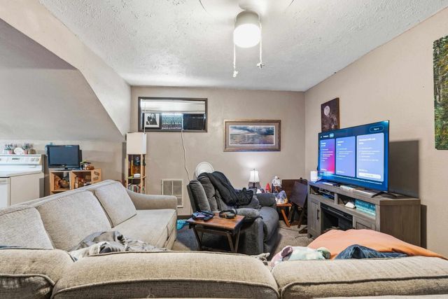 10003 E 9th Ave, Spokane Valley, WA 99206