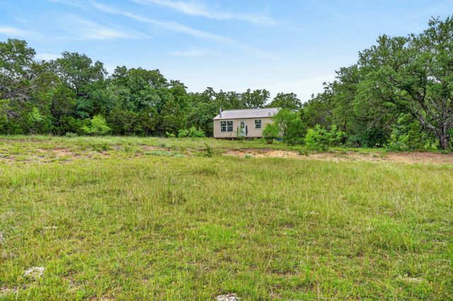 1066 High Point Drive, Mineral Wells, TX 76067
