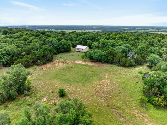 1066 High Point Drive, Mineral Wells, TX 76067