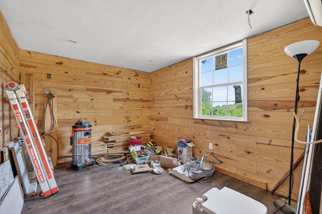 1066 High Point Drive, Mineral Wells, TX 76067