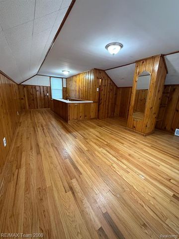 1013 Mayburn Street, Dearborn, MI 48128