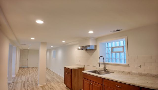 6740 S Laflin Street, Chicago, IL 60636