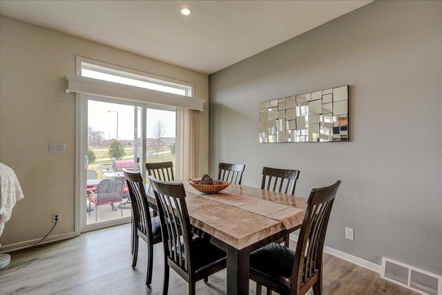 6605 Warner Farm Drive, Deforest, WI 53532