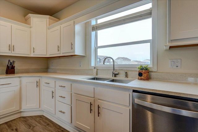 6605 Warner Farm Drive, Deforest, WI 53532