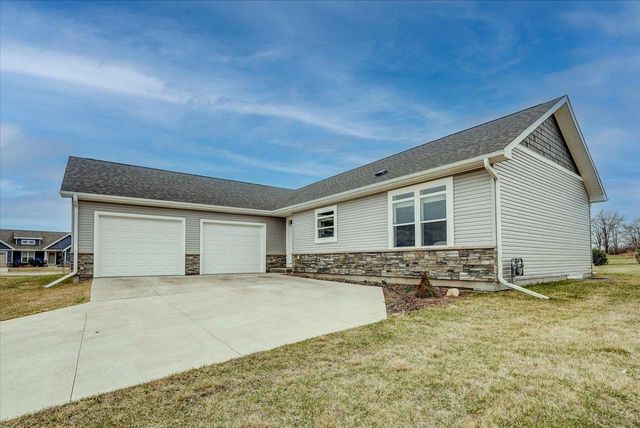 6605 Warner Farm Drive, Deforest, WI 53532