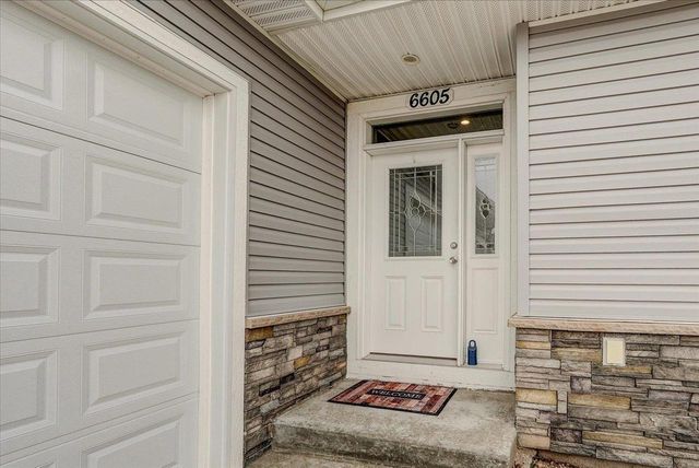 6605 Warner Farm Drive, Deforest, WI 53532
