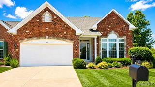 97 Eagle Cove Place 43B, St Charles, MO 63303