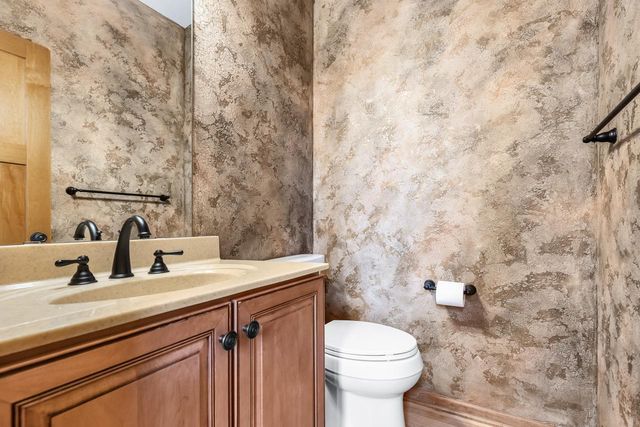 4120 Kings Road, Chanhassen, MN 55331