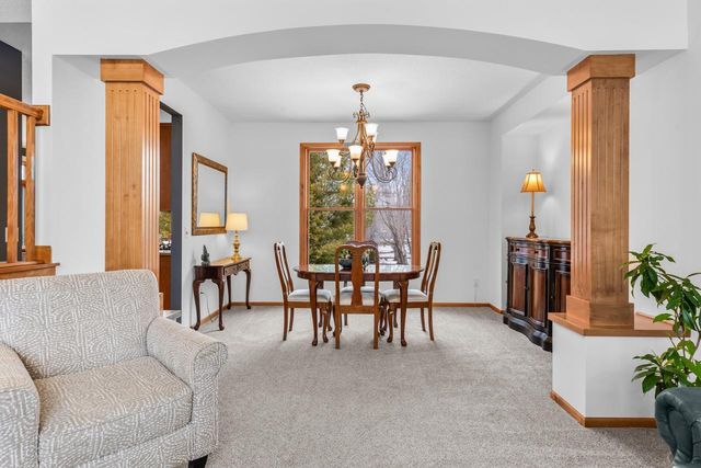 4120 Kings Road, Chanhassen, MN 55331