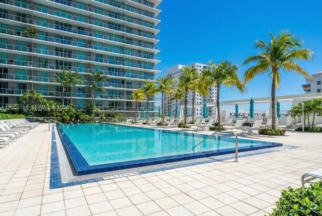 1111 SW 1st Ave 2420-N, Miami, FL 33130