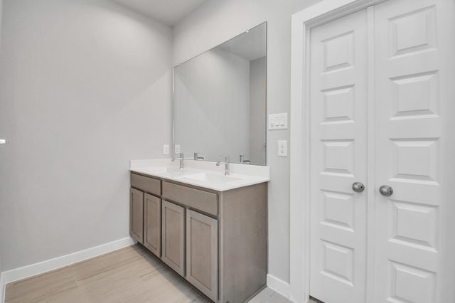 2914 Bury Park Drive, Spring, TX 77373