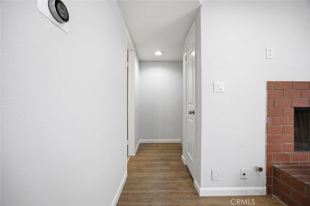 8927 Cedros Avenue 8, Panorama City, CA 91402
