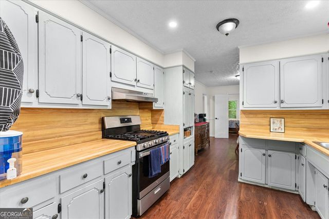 156 NW Parker Road, Calhoun, GA 30701