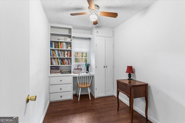 156 NW Parker Road, Calhoun, GA 30701