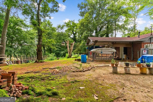 156 NW Parker Road, Calhoun, GA 30701