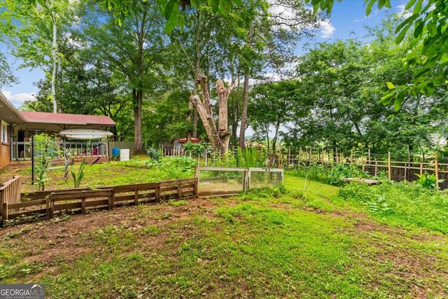 156 NW Parker Road, Calhoun, GA 30701