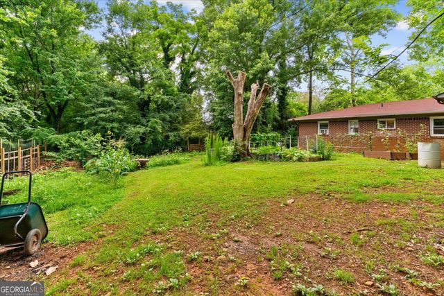 156 NW Parker Road, Calhoun, GA 30701
