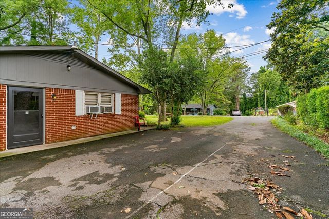 156 NW Parker Road, Calhoun, GA 30701