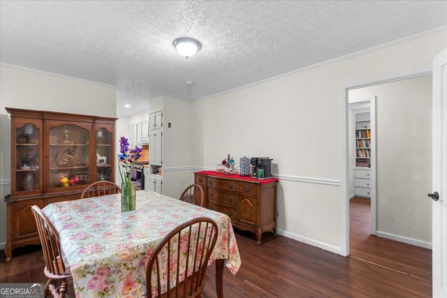 156 NW Parker Road, Calhoun, GA 30701