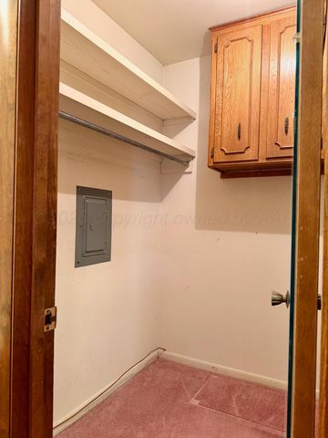 421 S 10th Street, Memphis, TX 79245