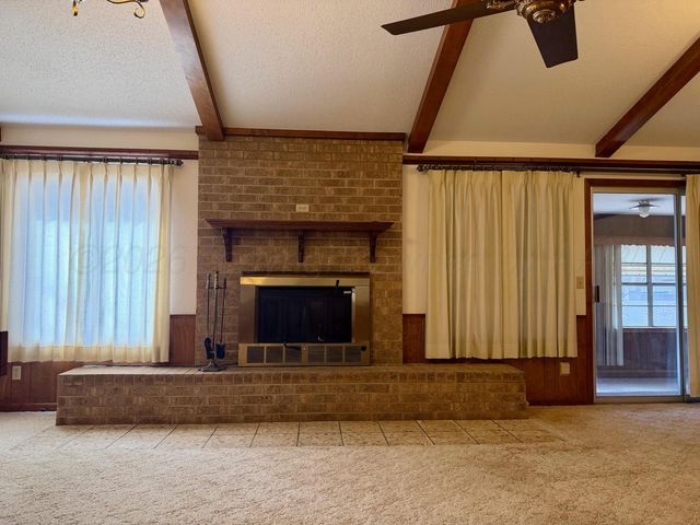 421 S 10th Street, Memphis, TX 79245