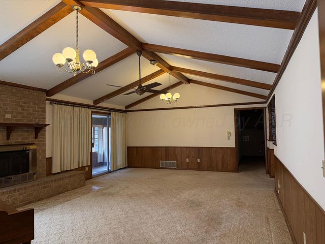 421 S 10th Street, Memphis, TX 79245