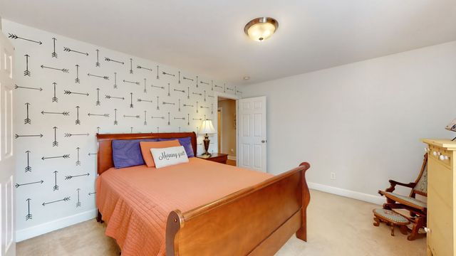 5130 Reagan Dr, Murfreesboro, TN 37129