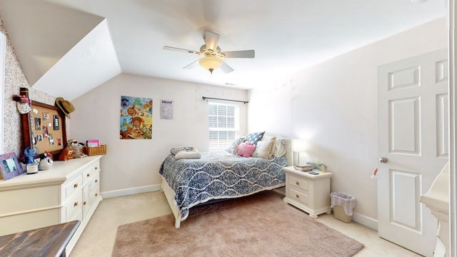 5130 Reagan Dr, Murfreesboro, TN 37129