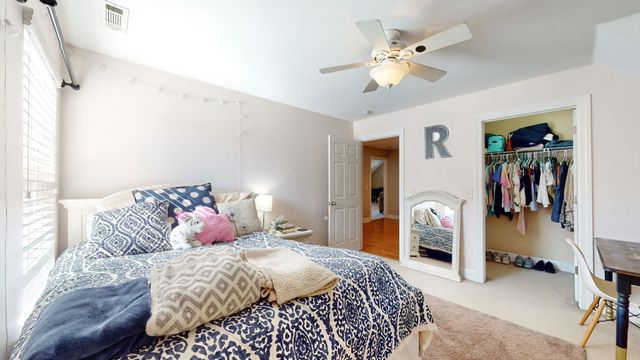 5130 Reagan Dr, Murfreesboro, TN 37129