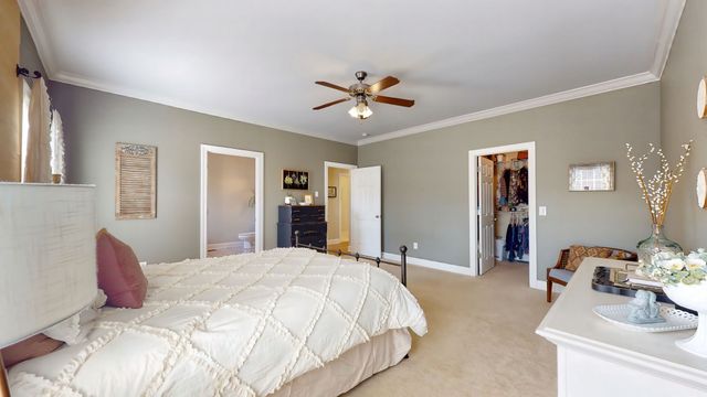 5130 Reagan Dr, Murfreesboro, TN 37129