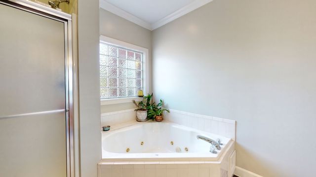 5130 Reagan Dr, Murfreesboro, TN 37129