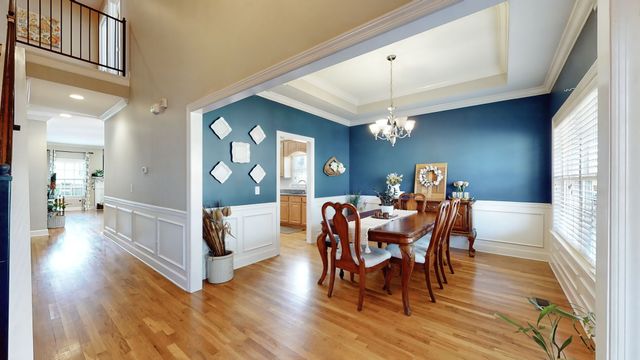 5130 Reagan Dr, Murfreesboro, TN 37129