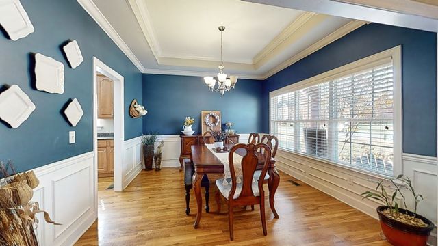 5130 Reagan Dr, Murfreesboro, TN 37129