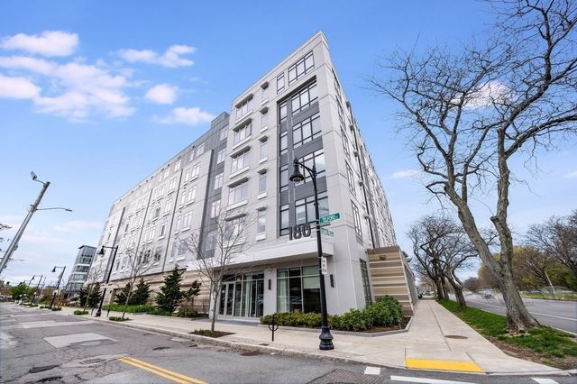 180 Telford 311, Boston, MA 02135