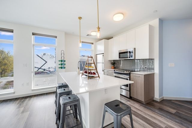 180 Telford 311, Boston, MA 02135