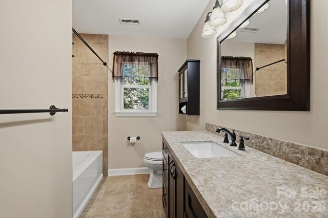 11831 Parks Farm Lane, Charlotte, NC 28277