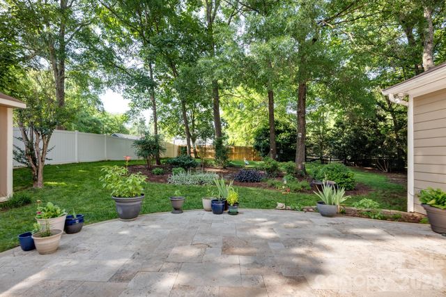 11831 Parks Farm Lane, Charlotte, NC 28277