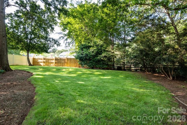 11831 Parks Farm Lane, Charlotte, NC 28277