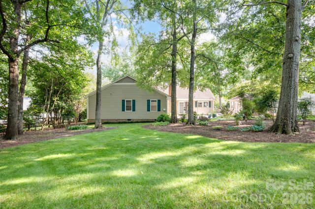 11831 Parks Farm Lane, Charlotte, NC 28277