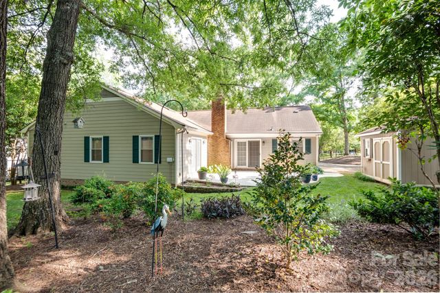 11831 Parks Farm Lane, Charlotte, NC 28277