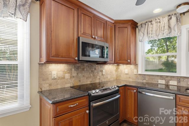 11831 Parks Farm Lane, Charlotte, NC 28277
